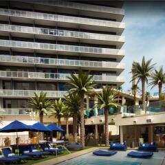 Отель The Cosmopolitan of Las Vegas вид на фасад