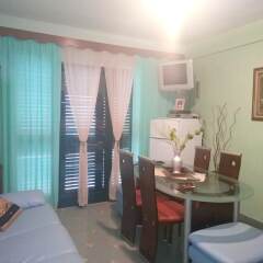 Апартаменты Apartment With one Bedroom in Durrës, With Wonderful sea View and Furnished Balcony - 50 m From the Beach Голем удобства в номере фото 2