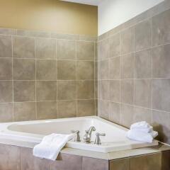 Отель Comfort Inn Louisville спа