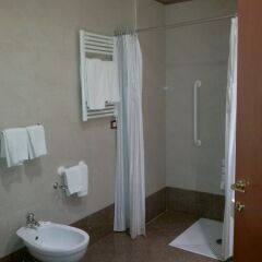 Отель Residence Eurhotel Монтезильвано ванная