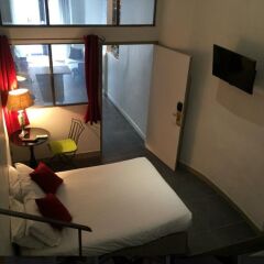 Отель Hôtel Little Regina комната для гостей