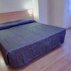 Отель Family Barcelona Apartments Испания, Барселона - отзывы, цены и фото номеров - забронировать отель Family Barcelona Apartments онлайн комната для гостей фото 5