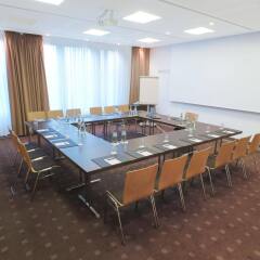Radisson Blu Hotel, Hannover фото 2
