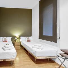 Апартаменты Fisa Rentals Ramblas Apartments балкон