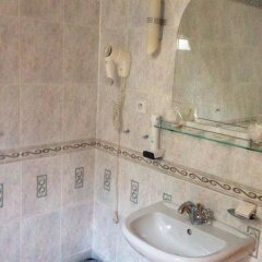 Hotel Zlaty Lev Яблонец-над-Нисой ванная фото 2