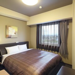 Отель Route-Inn Toyama Inter Япония, Тояма - отзывы, цены и фото номеров - забронировать отель Route-Inn Toyama Inter онлайн сейф в номере