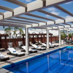 Отель Hilton Guadalajara бассейн фото 2