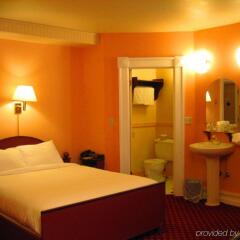 Отель The Bedford Regency Hotel Канада, Виктория - отзывы, цены и фото номеров - забронировать отель The Bedford Regency Hotel онлайн комната для гостей фото 3