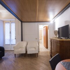 Апартаменты Ara Pacis Luxury Apartment комната для гостей фото 5