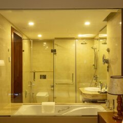 Отель Marino Beach Colombo Шри-Ланка, Коломбо - 1 отзыв об отеле, цены и фото номеров - забронировать отель Marino Beach Colombo онлайн ванная фото 2