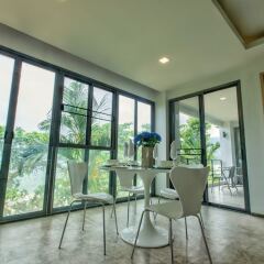 Отель Kamala Beach Estate фитнесс-зал