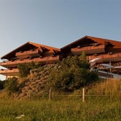 Отель Le Grand Chalet пляж