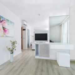 Le Bleu Hotel & Resort удобства в номере