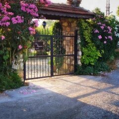 Villa Rhapsody Pension Турция, Фетхие - отзывы, цены и фото номеров - забронировать отель Villa Rhapsody Pension онлайн парковка