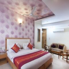 Hotel River view комната для гостей