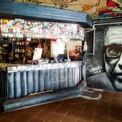 The Overstay Hostel фото 2