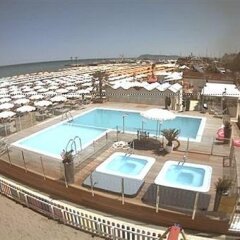 Hotel Roland бассейн фото 3