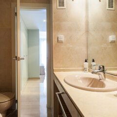Отель ApartUP Green Opera Views Испания, Валенсия - отзывы, цены и фото номеров - забронировать отель ApartUP Green Opera Views онлайн ванная