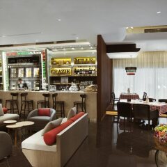 Отель Pearl Rotana Capital Centre питание
