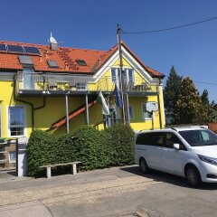 Отель AJO Apartments Danube Австрия, Вена - отзывы, цены и фото номеров - забронировать отель AJO Apartments Danube онлайн городской автобус
