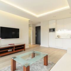 Апартаменты Luxury Apartments - Okrzei Residence Сопот комната для гостей фото 4