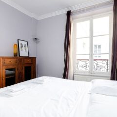 Апартаменты Eiffel Tower - Pont de l'Alma Apartment комната для гостей фото 2