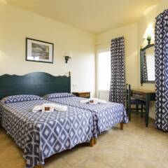 Отель Menorca Sea Club комната для гостей