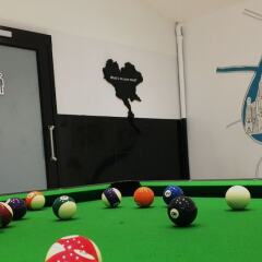 Express Hostel Бангкок спортивное сооружение