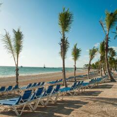 Отель Impressive Premium Resort & Spa Punta Cana – All Inclusive пляж