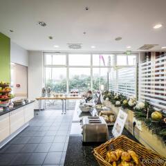 Отель Holiday Inn Express Düsseldorf City North питание фото 3
