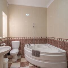 Отель Blue Waters apartments Мальта, Слима - отзывы, цены и фото номеров - забронировать отель Blue Waters apartments онлайн ванная