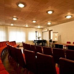 Гостиница Kievskaya Украина, Харьков - отзывы, цены и фото номеров - забронировать гостиницу Kievskaya онлайн помещение для мероприятий