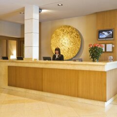 International Hotel интерьер отеля