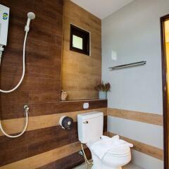 Отель Sunset Beach Club Hotel & Spa Таиланд, Ко-Пханган - отзывы, цены и фото номеров - забронировать отель Sunset Beach Club Hotel & Spa онлайн ванная