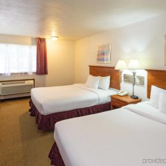 Quality Inn & Suites in Albany, United States of America from 154$, photos, reviews - zenhotels.com guestroom photo 5