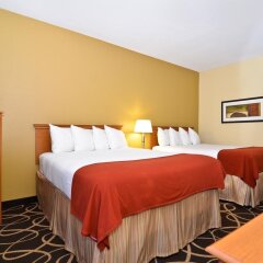 Holiday Inn Express Atlanta Stone Mountain In Stone Mountain - 