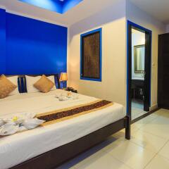Отель 2C Phuket Hotel Таиланд, Карон-Бич - отзывы, цены и фото номеров - забронировать отель 2C Phuket Hotel онлайн комната для гостей фото 5