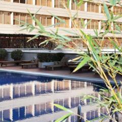 Hotel Pullman Madrid Airport & Feria бассейн фото 2