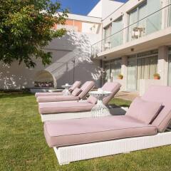 Flores Village Hotel & Spa Порту бассейн