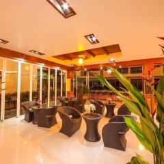 Отель Million Patong Beach Resort спа