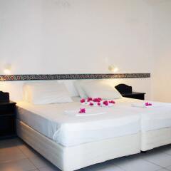 Marphe Hotel Suite & Villas комната для гостей