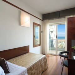 Hotel Continental Rimini Римини фото 12