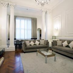 Отель Queensgate Court комната для гостей