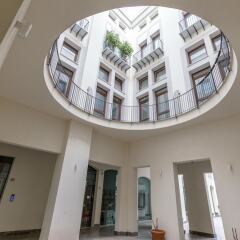Отель Studio C Palazzo Quaroni Италия, Палермо - отзывы, цены и фото номеров - забронировать отель Studio C Palazzo Quaroni онлайн интерьер отеля