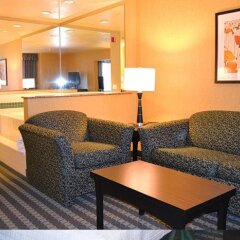 Отель La Quinta Inn & Suites Logan интерьер отеля фото 3