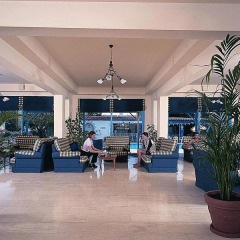 Kefalonitis Hotel Apartments интерьер отеля
