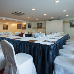 Emirates Grand Hotel Apartments