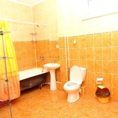 Гостевой дом «Лидер» в Сочи 2 отзыва об отеле, цены и фото номеров - забронировать гостиницу Гостевой дом «Лидер» онлайн ванная