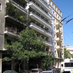 Aristoteles Hotel парковка