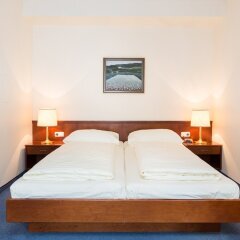 Отель Tulip Inn Thueringerhof Vienna Вена комната для гостей